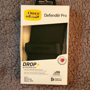 Otterbox Defender Pro series for Samsung Galaxy S22